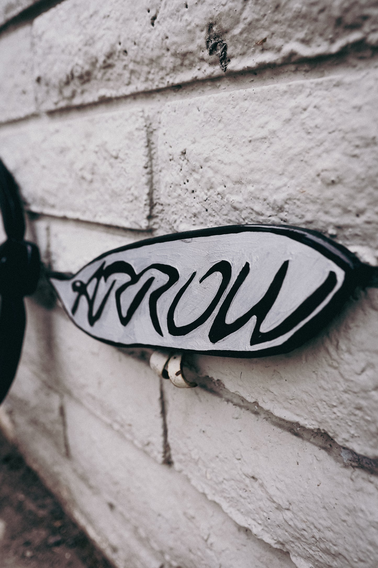 CHRIS BROWN ARROW 1OF1